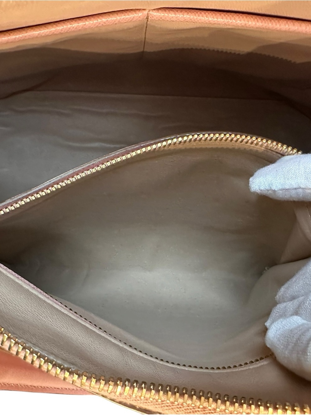 Prada Saffiano Leather Promenade Bag in Pink and Cream (Medium) - Picture 5 of 10